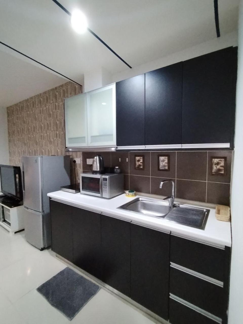 Taragon Service Apartment Куала-Лумпур Экстерьер фото