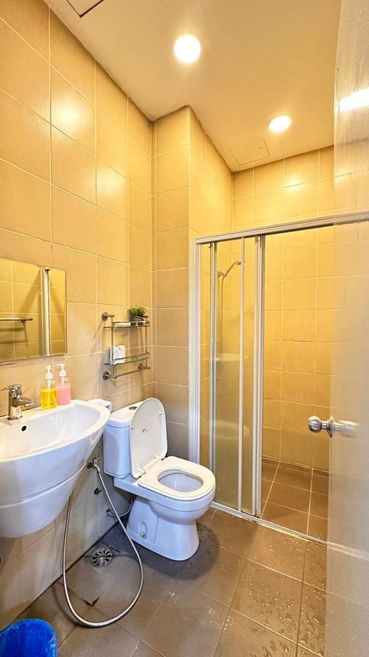 Taragon Service Apartment Куала-Лумпур Экстерьер фото